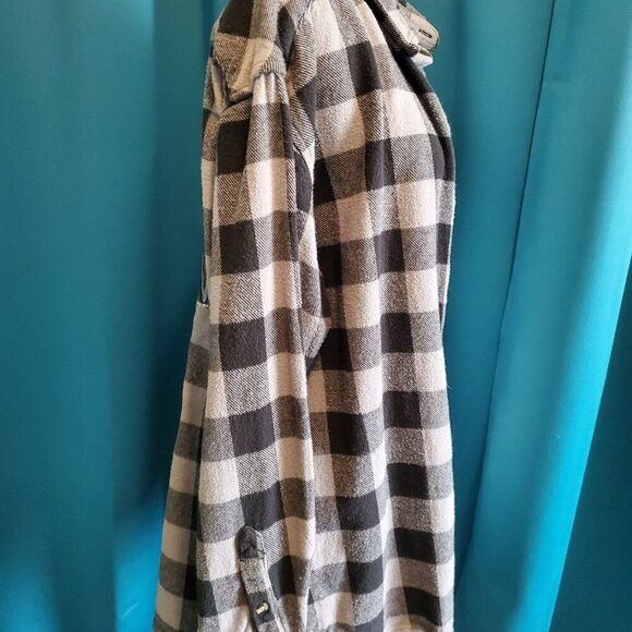 Custom VALHÖLL BREWING Viking Beer Pub Flannel Shacket  Gray/Black Plaid - Large - Picture 4 of 9